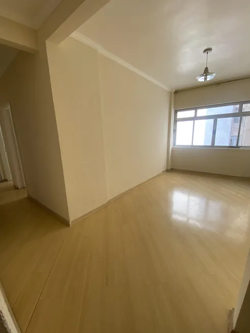 Foto 1 de Apartamento com 2 Quartos para alugar, 67m² em Aclimação, São Paulo