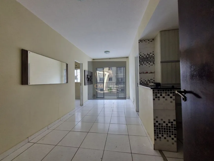 Foto 1 de Apartamento com 3 Quartos para alugar, 53m² em Candeias, Jaboatão dos Guararapes