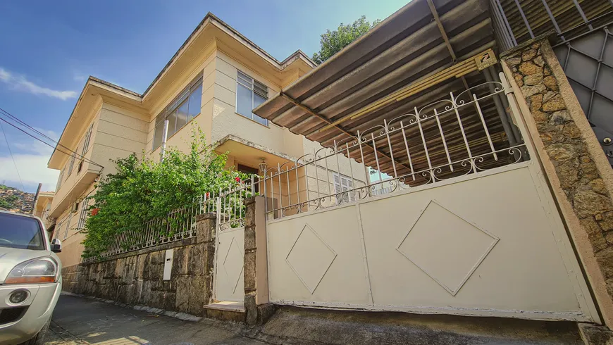 Foto 1 de Casa de Condomínio com 4 Quartos à venda, 260m² em Rio Comprido, Rio de Janeiro