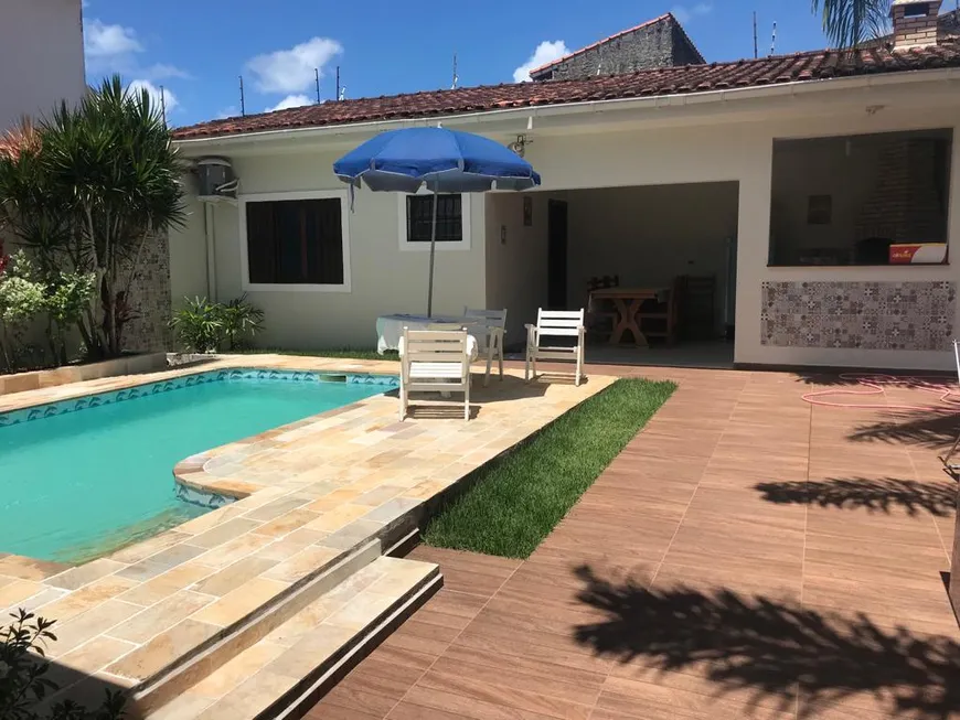 Foto 1 de Casa com 3 Quartos à venda, 200m² em Praia Do Sonho, Itanhaém