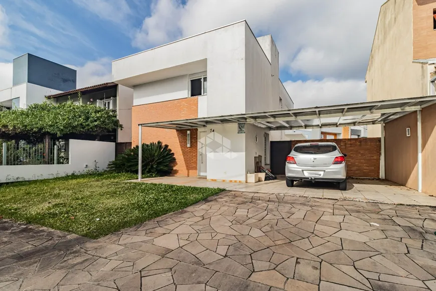 Foto 1 de Casa com 3 Quartos à venda, 230m² em Lagos de Nova Ipanema, Porto Alegre