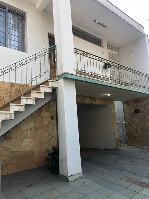 Foto 1 de Casa com 3 Quartos à venda, 390m² em Caiçaras, Belo Horizonte