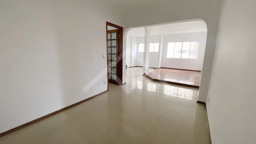 Foto 1 de Apartamento com 3 Quartos à venda, 110m² em Parque Maria Domitila, São Paulo