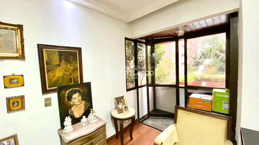 Foto 1 de Apartamento com 4 Quartos à venda, 130m² em Vila Uberabinha, São Paulo