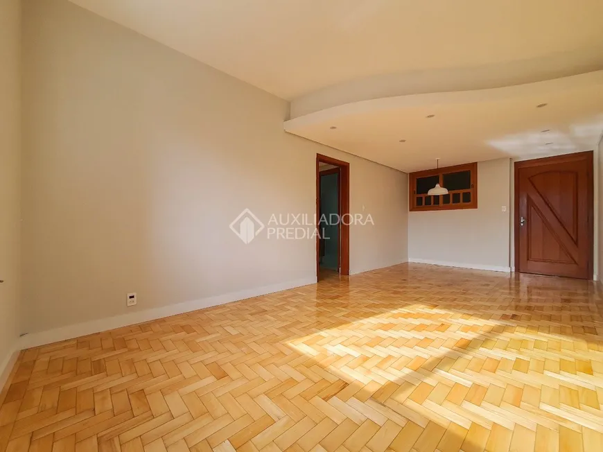 Foto 1 de Apartamento com 3 Quartos à venda, 94m² em Centro Histórico, Porto Alegre