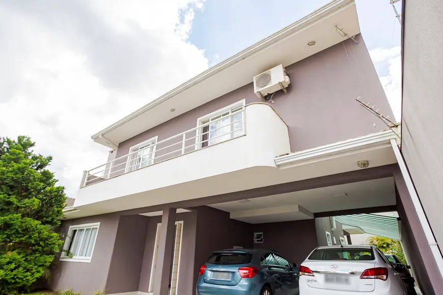 Foto 1 de Casa com 4 Quartos à venda, 251m² em Vista Alegre, Curitiba