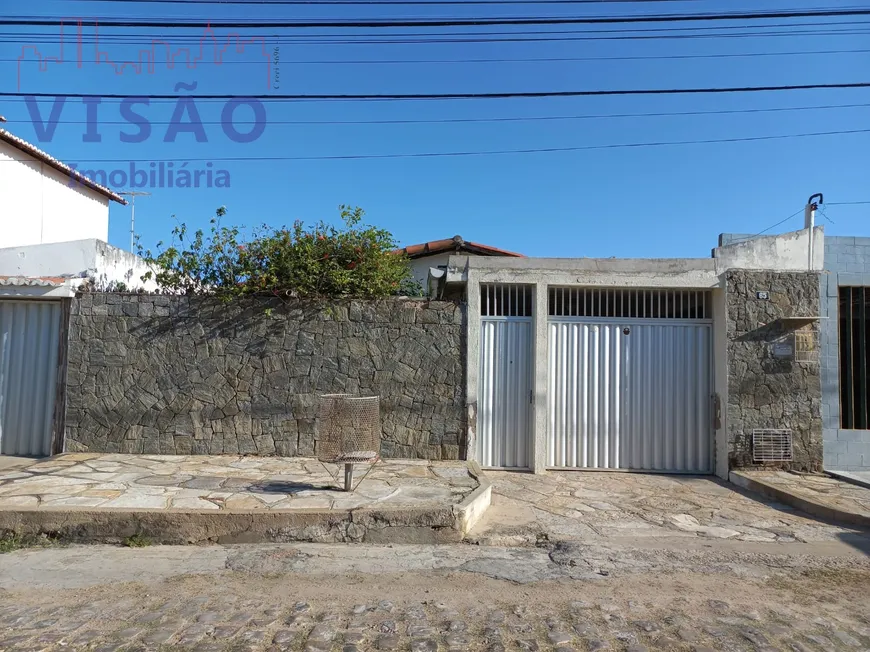 Foto 1 de Casa com 2 Quartos à venda, 145m² em Abolicao, Mossoró