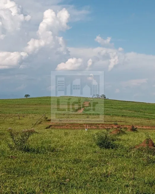 Foto 1 de Lote/Terreno à venda em Tataúba, Caçapava