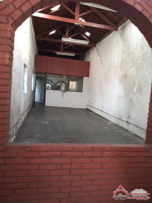 Foto 1 de Ponto Comercial para alugar, 115m² em Centro, Jacareí