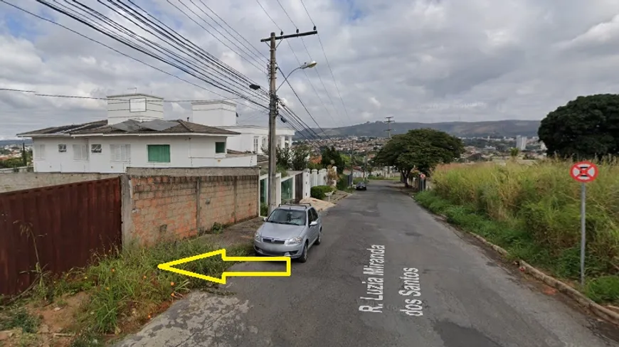 Foto 1 de Lote/Terreno à venda, 360m² em Sao Pedro, Sete Lagoas