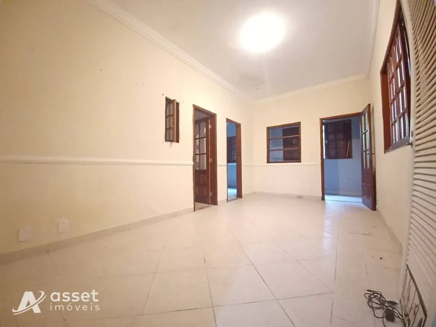 Foto 1 de Casa com 5 Quartos à venda, 120m² em Santa Rosa, Niterói