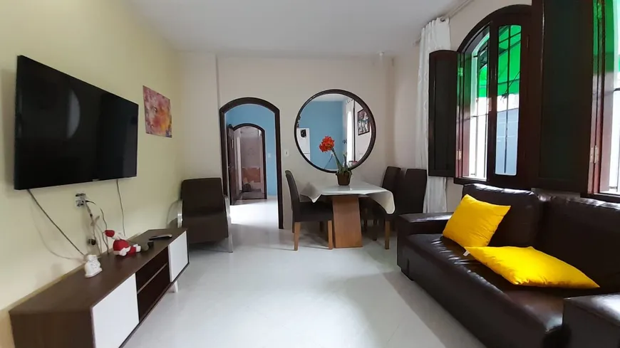 Foto 1 de Casa com 4 Quartos à venda, 180m² em Itaquera, São Paulo