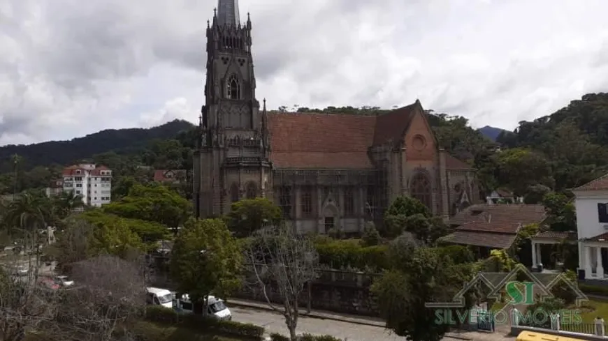 Foto 1 de Apartamento com 3 Quartos para venda ou aluguel, 125m² em Centro, Petrópolis