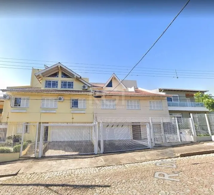 Foto 1 de Casa com 5 Quartos à venda, 251m² em Sarandi, Porto Alegre