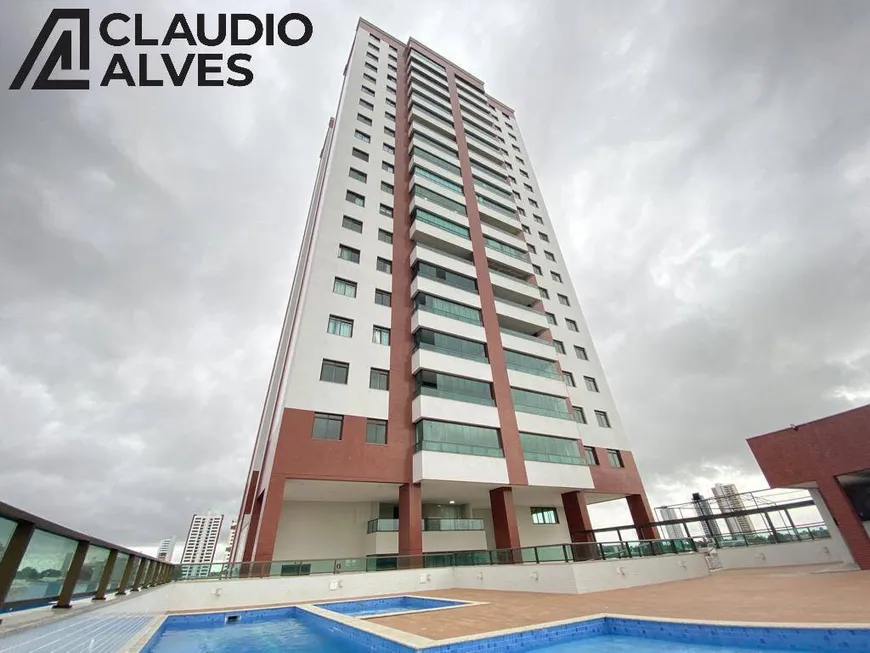 Foto 1 de Apartamento com 3 Quartos à venda, 150m² em Santa Mônica, Feira de Santana