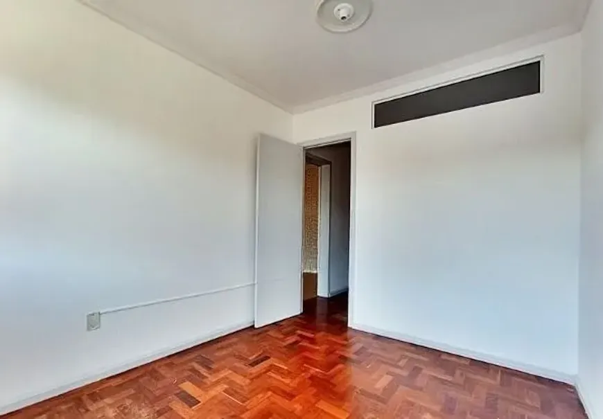 Foto 1 de Apartamento com 2 Quartos para alugar, 54m² em Azenha, Porto Alegre