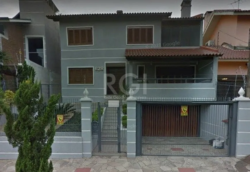 Foto 1 de Casa com 3 Quartos à venda, 199m² em Jardim Itú Sabará, Porto Alegre