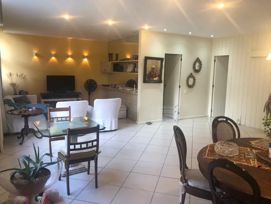 Foto 1 de Apartamento com 4 Quartos à venda, 180m² em Copacabana, Rio de Janeiro