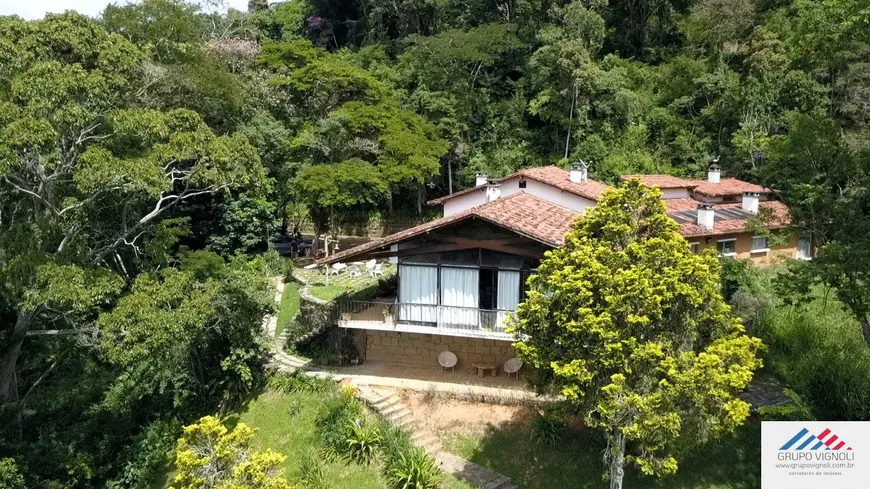 Foto 1 de Fazenda/Sítio com 8 Quartos à venda, 650m² em Cuiaba, Petrópolis