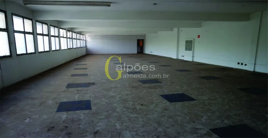 Foto 1 de Galpão/Depósito/Armazém à venda, 8500m² em Continental, Osasco