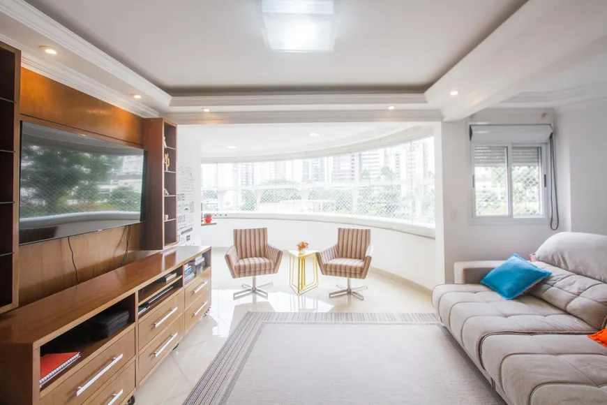 Foto 1 de Apartamento com 2 Quartos à venda, 115m² em Brooklin, São Paulo