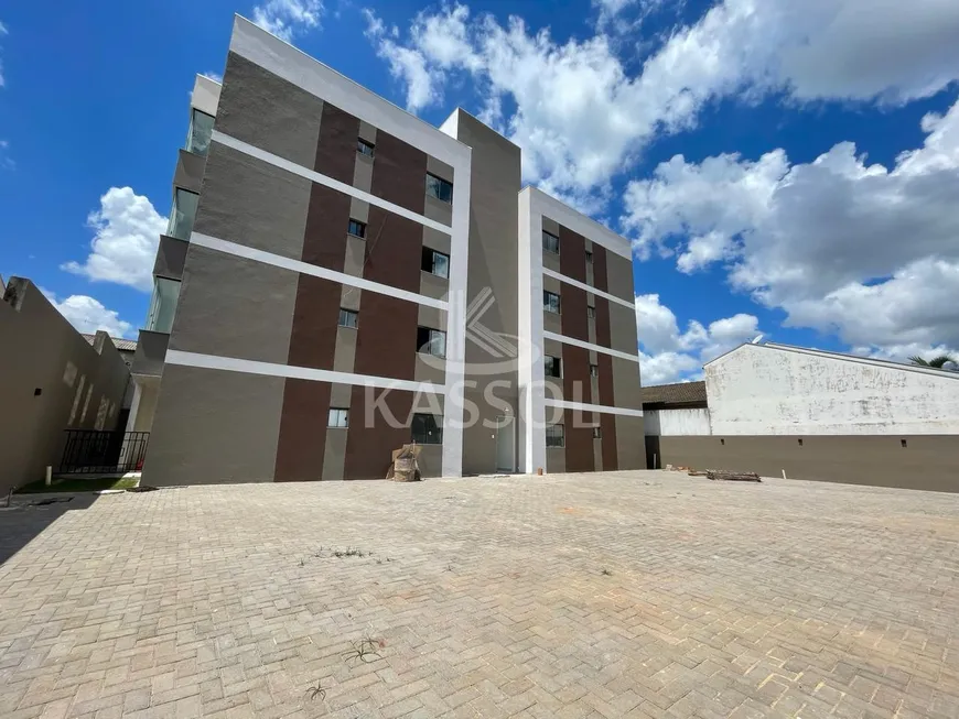 Foto 1 de Apartamento com 2 Quartos à venda, 52m² em Canadá, Cascavel