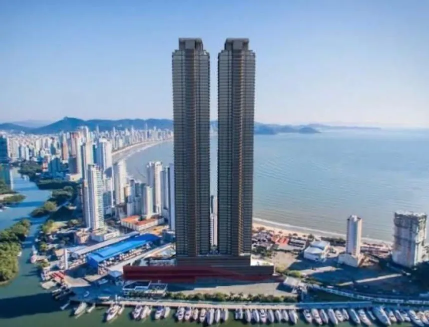 Foto 1 de Apartamento com 4 Quartos à venda, 257m² em Barra Sul, Balneário Camboriú