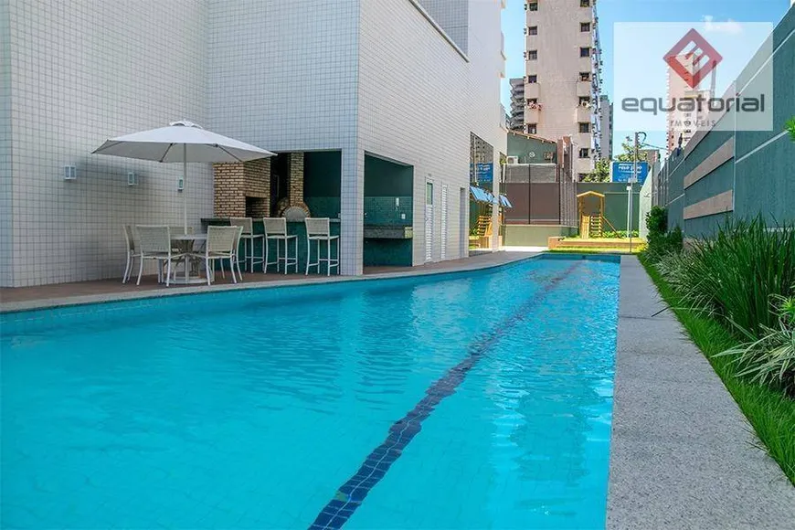 Foto 1 de Apartamento com 2 Quartos à venda, 62m² em Meireles, Fortaleza