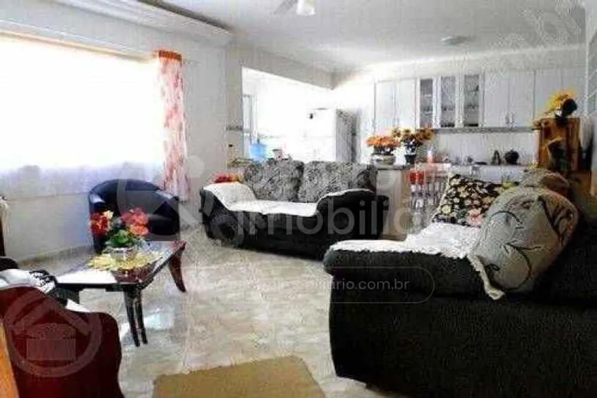 Foto 1 de Casa com 3 Quartos à venda, 170m² em Vila Romar , Peruíbe