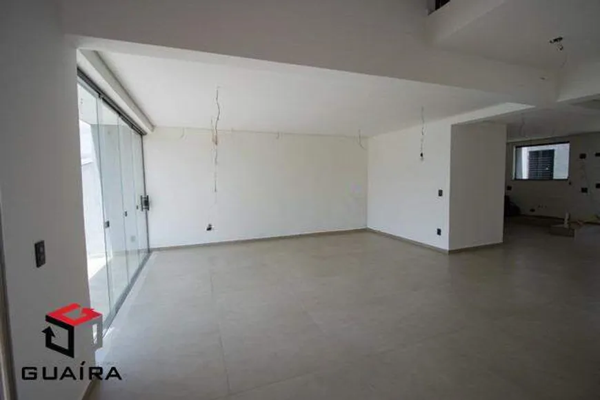 Foto 1 de Sobrado com 3 Quartos à venda, 340m² em Jardim do Mar, São Bernardo do Campo