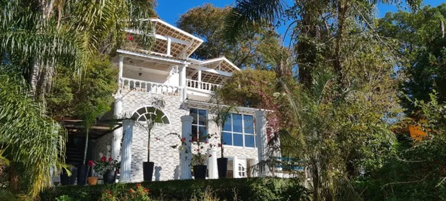 Foto 1 de Casa de Condomínio com 6 Quartos à venda, 500m² em Caraguata, Mairiporã