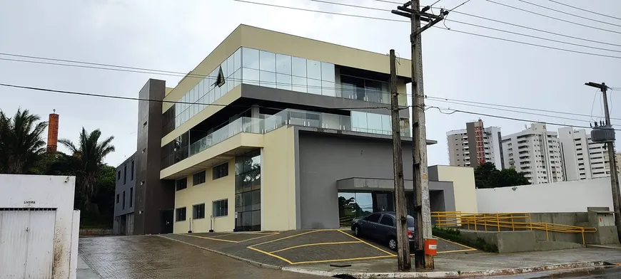 Foto 1 de Prédio Comercial para venda ou aluguel, 980m² em São Marcos, São Luís