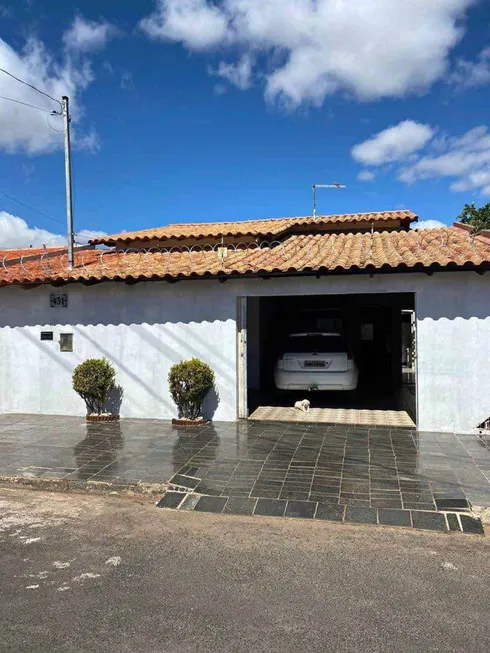 Foto 1 de Casa com 3 Quartos à venda, 155m² em Chapeu Virado Mosqueiro, Belém
