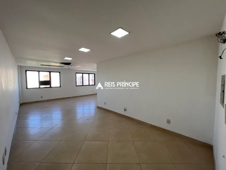 Foto 1 de Ponto Comercial para alugar, 45m² em Recreio Dos Bandeirantes, Rio de Janeiro