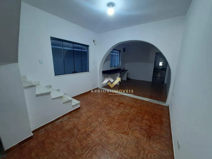 Foto 1 de Casa com 4 Quartos à venda, 150m² em Centreville, Santo André