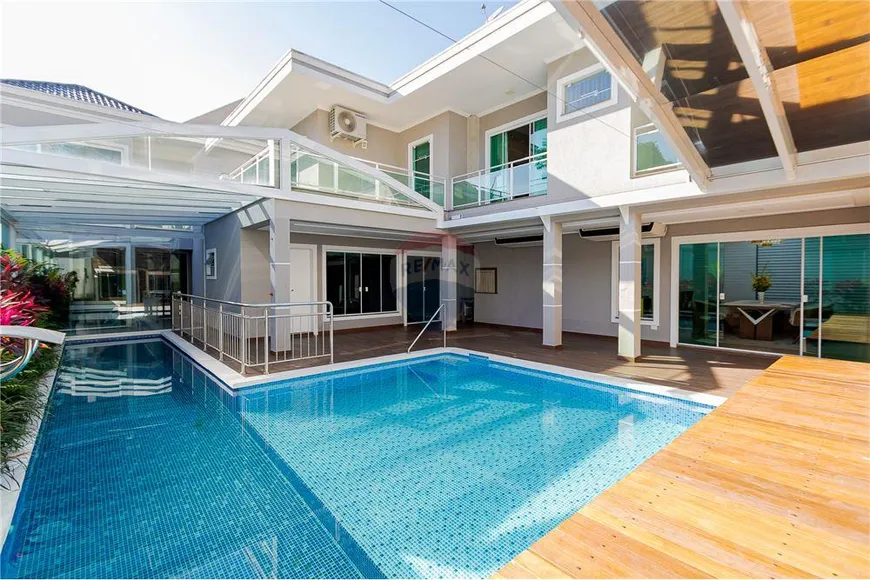 Foto 1 de Casa com 4 Quartos à venda, 700m² em Xaxim, Curitiba