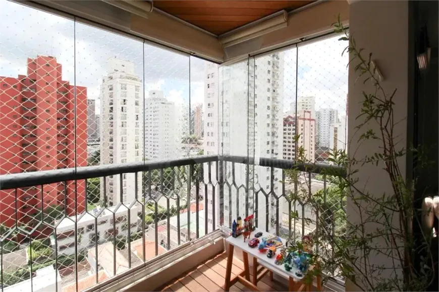 Foto 1 de Apartamento com 2 Quartos à venda, 86m² em Vila Nova Conceição, São Paulo