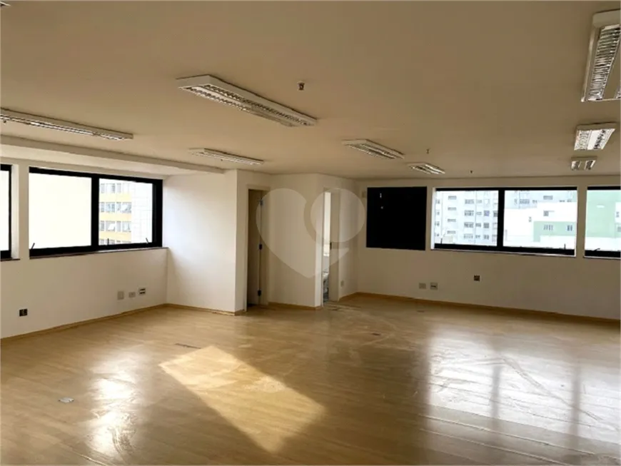 Foto 1 de Sala Comercial para venda ou aluguel, 33m² em Higienópolis, São Paulo