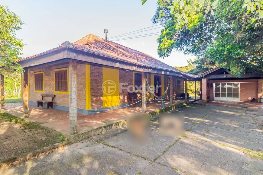 Foto 1 de Fazenda/Sítio com 3 Quartos à venda, 130m² em Sao Caetano, Porto Alegre