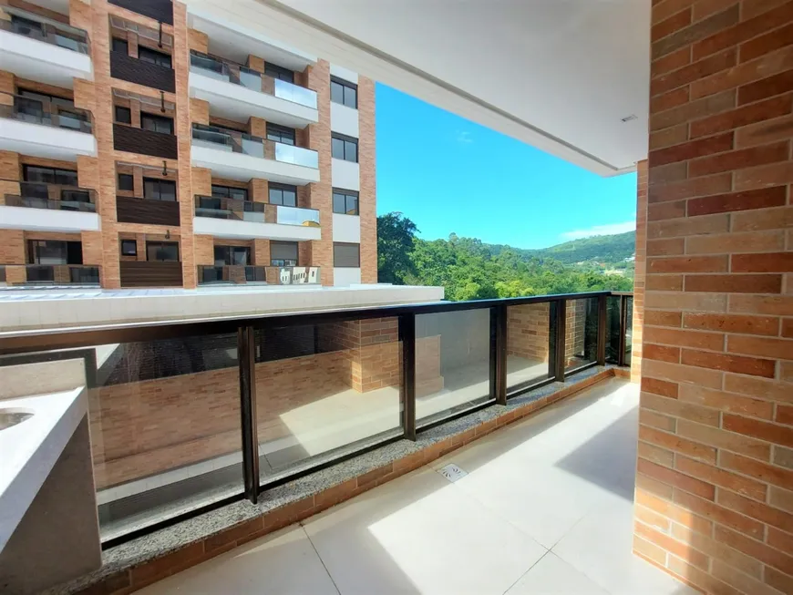 Foto 1 de Apartamento com 3 Quartos à venda, 109m² em Itacorubi, Florianópolis