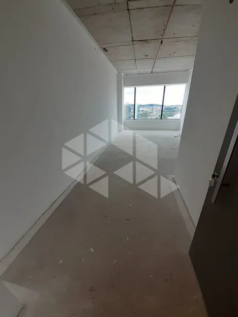 Foto 1 de Sala Comercial para alugar, 68m² em Praia de Belas, Porto Alegre