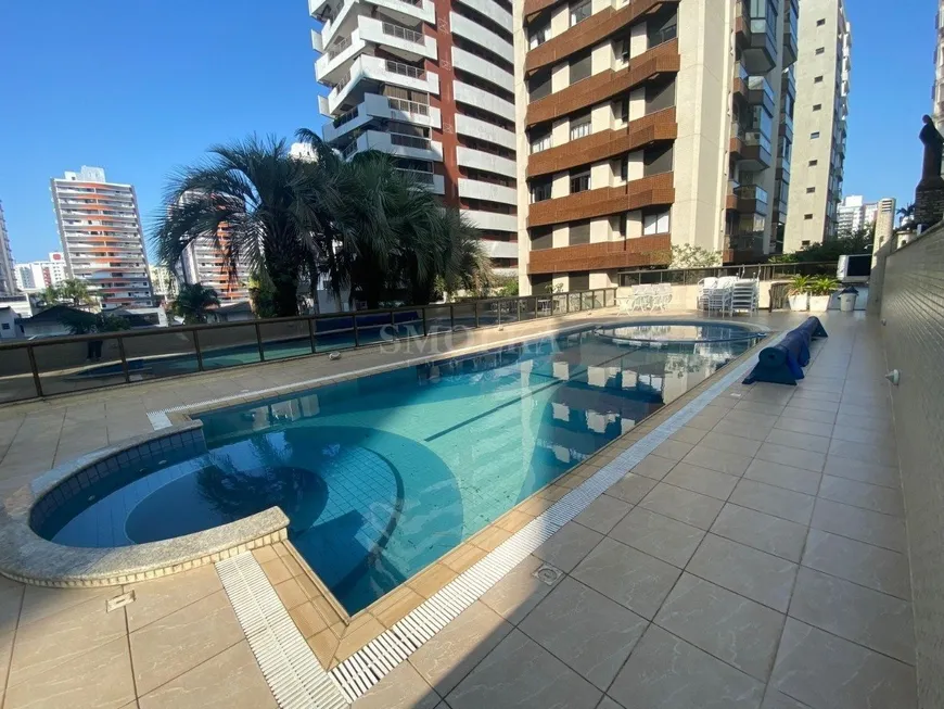 Foto 1 de Apartamento com 4 Quartos à venda, 134m² em Centro, Florianópolis