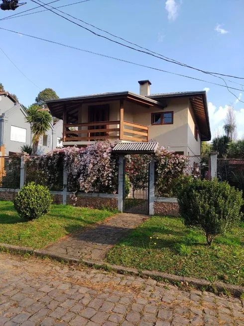 Foto 1 de Casa com 3 Quartos à venda, 225m² em Parque das Hortênsias, Canela