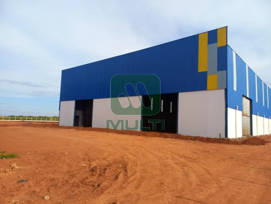 Foto 1 de Galpão/Depósito/Armazém com 1 Quarto para alugar, 5000m² em Loteamento Centro Empresarial Leste III, Uberlândia