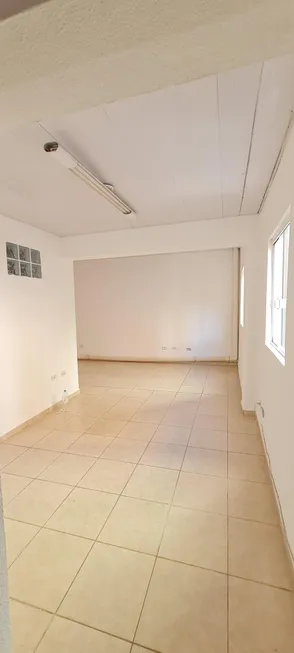 Foto 1 de Sala Comercial com 2 Quartos para alugar, 45m² em Centro, Londrina