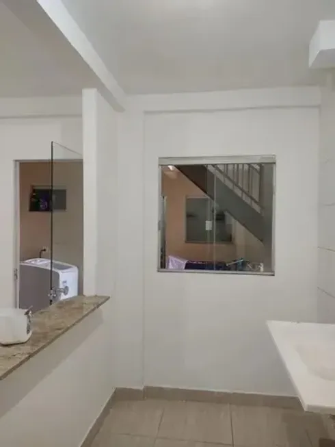 Foto 1 de Casa com 2 Quartos à venda, 68m² em Centro, Camaçari