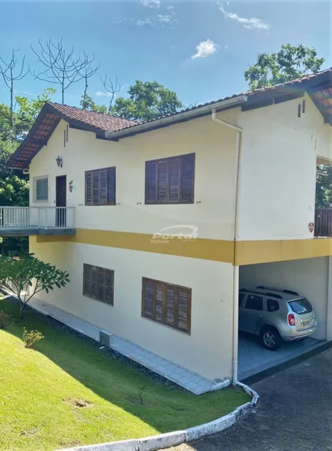 Foto 1 de Casa com 4 Quartos para alugar, 225m² em Vorstadt, Blumenau