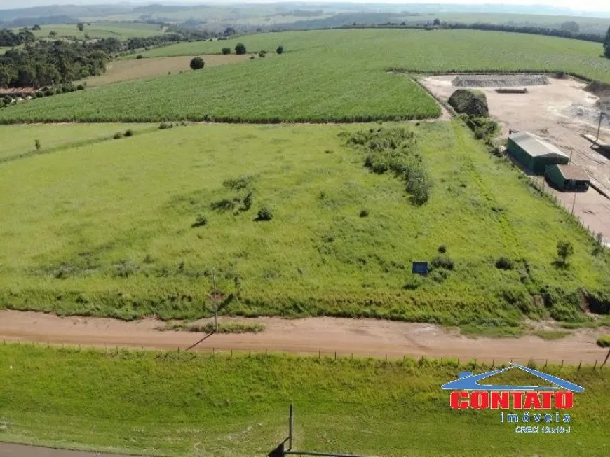 Foto 1 de Fazenda/Sítio à venda, 27000m² em , Ibaté