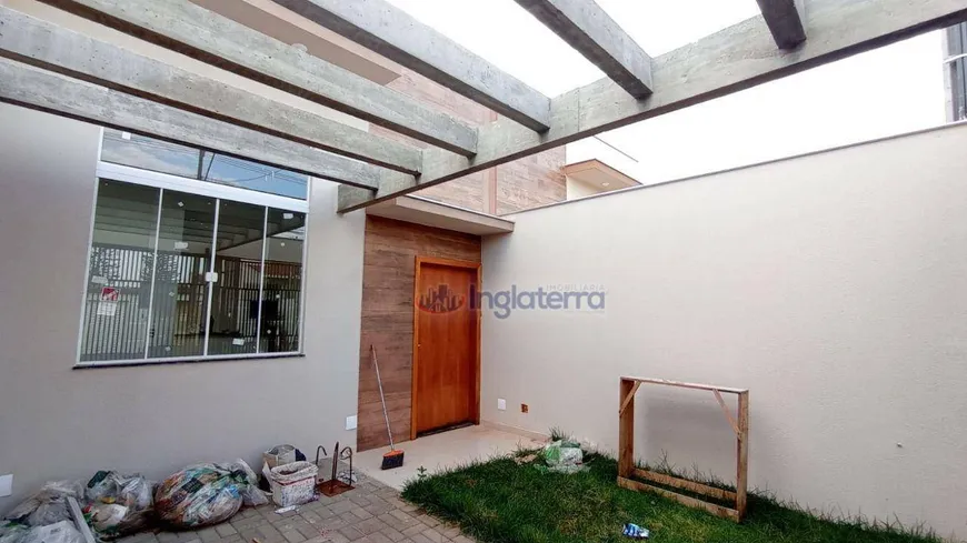 Foto 1 de Casa com 3 Quartos à venda, 82m² em Jardim Pequena Londres, Londrina