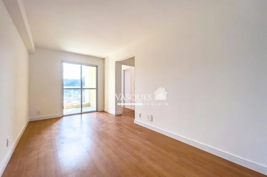 Foto 1 de Apartamento com 2 Quartos à venda, 60m² em Varzea, Teresópolis